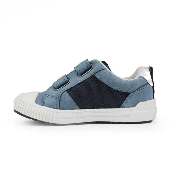 BLUE BOYS SNEAKERS WITH BLACK OUTSOLE