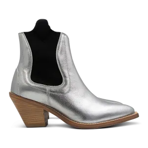 Chelsea Cowboy Boot in Silver