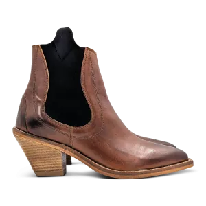 Chelsea Cowboy Boot in Tan