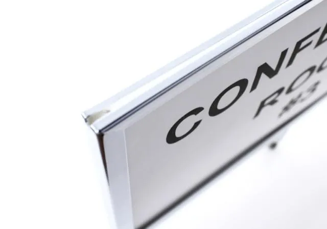 Small Metal Sign Holder 5-1/2" x 7"
