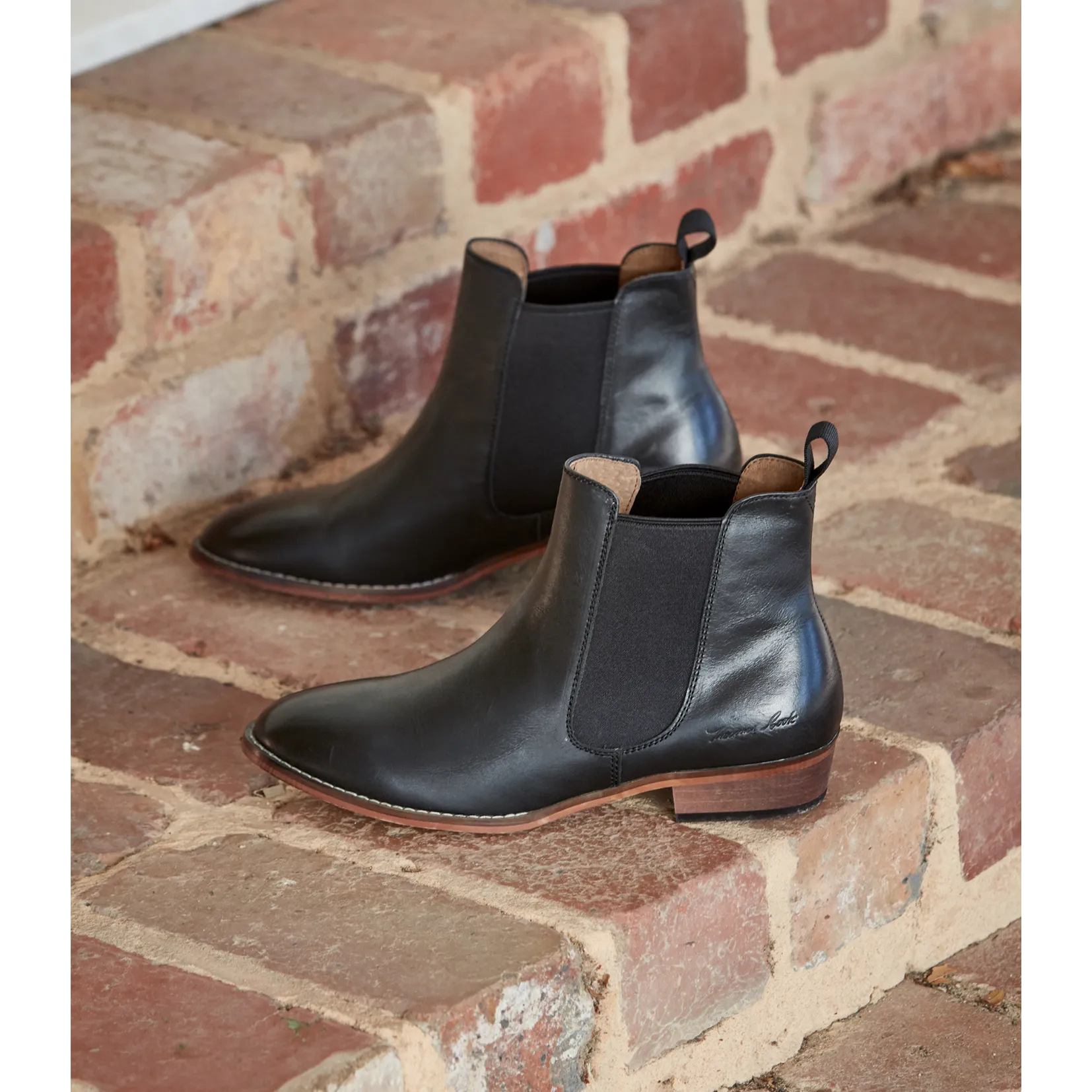 Thomas Cook Women's Chelsea Boot